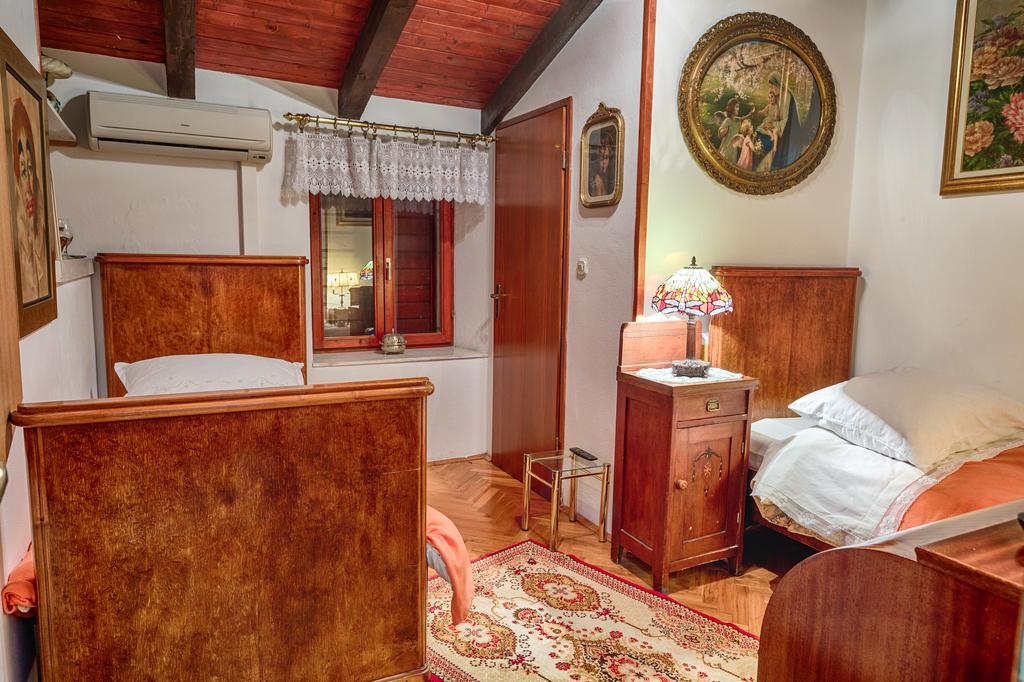Royal Antique Apartment Split Exterior foto